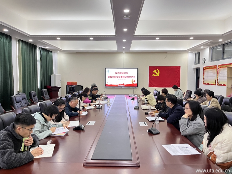 少妇扒开腿让我爽了一夜