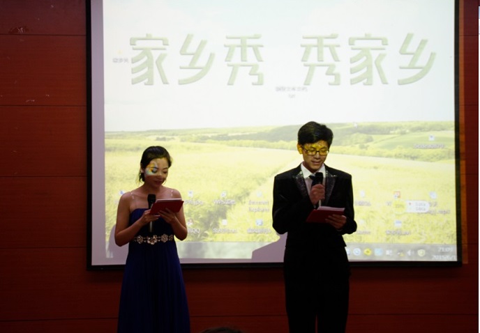 少妇扒开腿让我爽了一夜