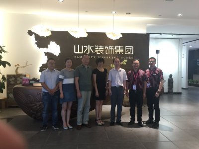 少妇扒开腿让我爽了一夜